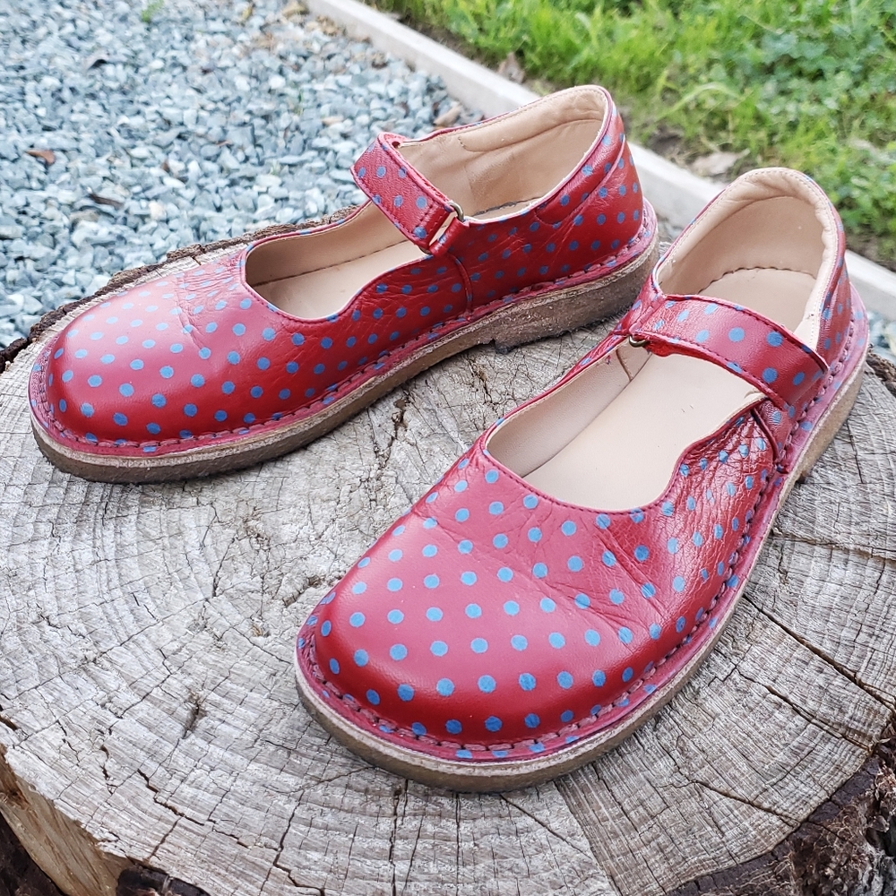 Pepe Mary Jane's. Italy. Size 4-4.5 US. EU 35. Red|Blue. GPWC. Gum Sole.